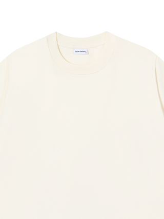 Áo Thun Relaxed Fit Cột Sống Sinh Viên