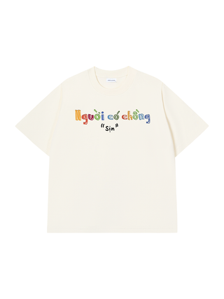 Áo Thun Relaxed Fit Người Có Chồng  Sịn